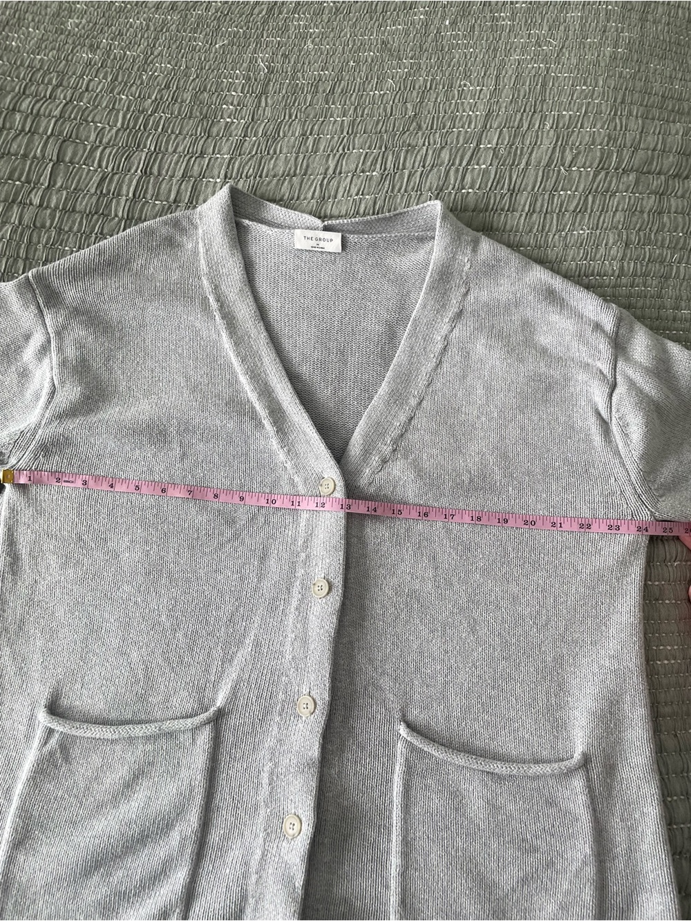The Group by Babaton Gray Affirmation Cardigan Aritzia Button Up Pockets Size M - Picture 8 of 8